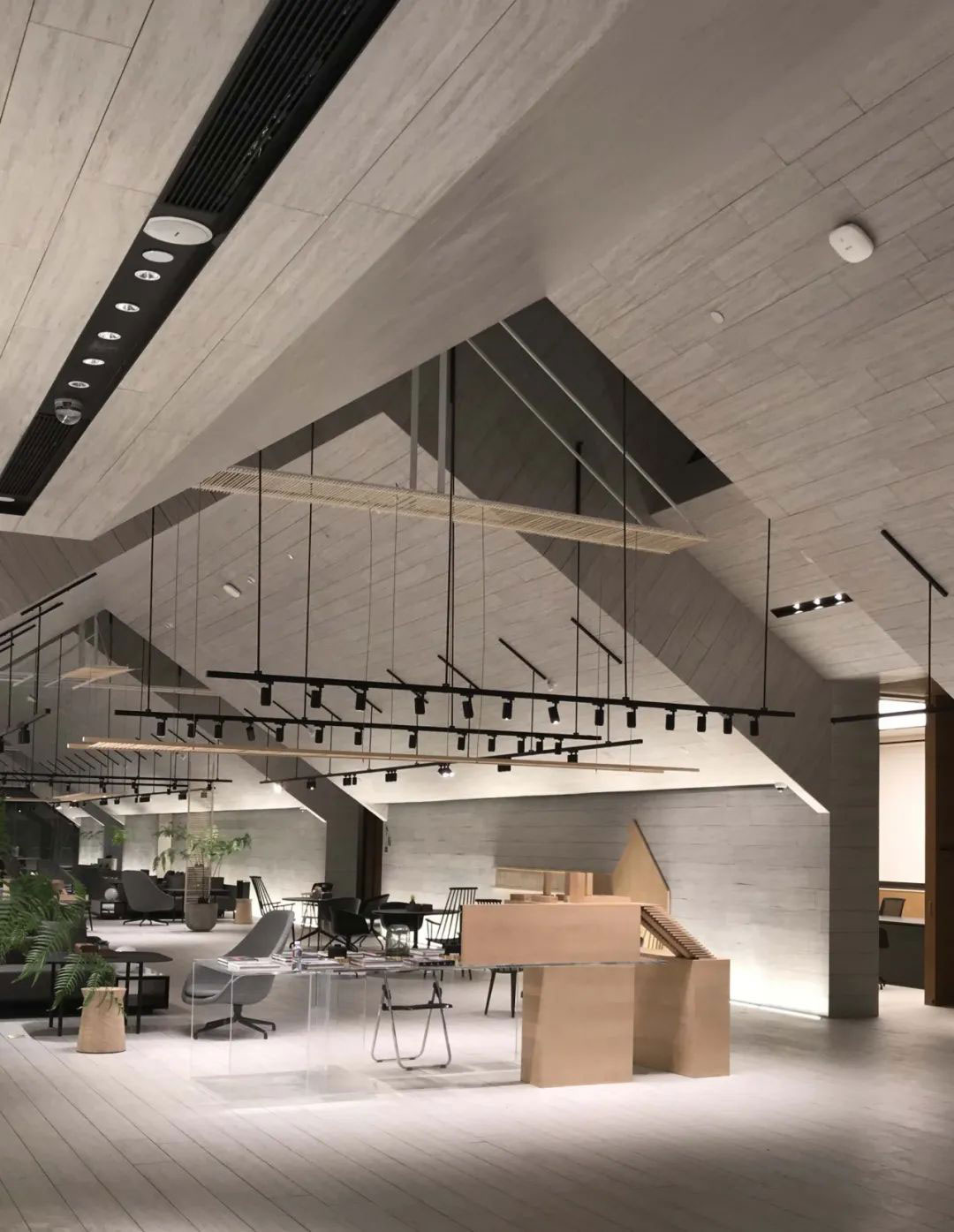 1588839002473306.jpg 1588839002473306.jpg